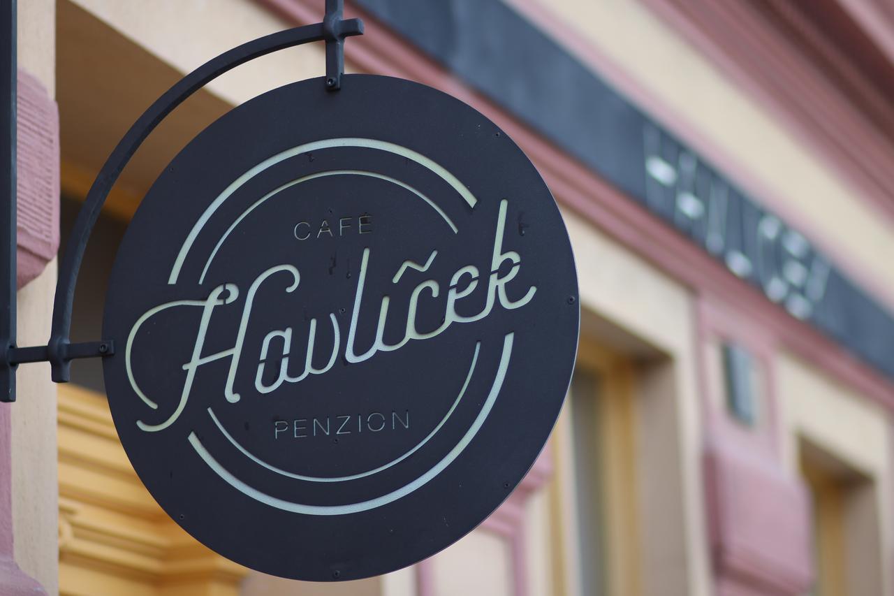 Café Havlíček Penzion Kutná Hora Kültér fotó